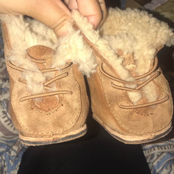 Toddler Ugg Boots - Picture 3 of 3